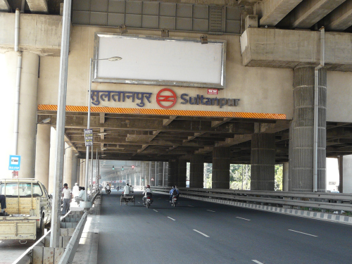 sultanpur metro station.